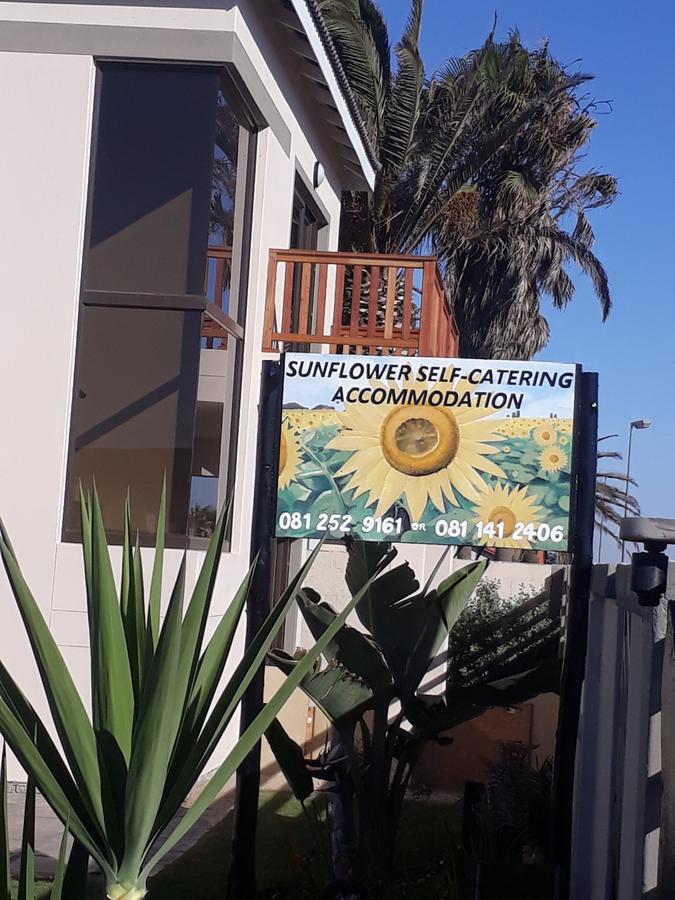 Sunflower Self-Catering Walvis Bay Exteriör bild