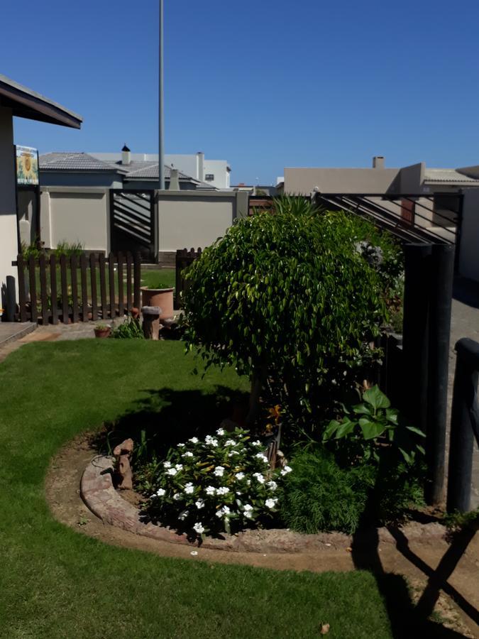 Sunflower Self-Catering Walvis Bay Exteriör bild